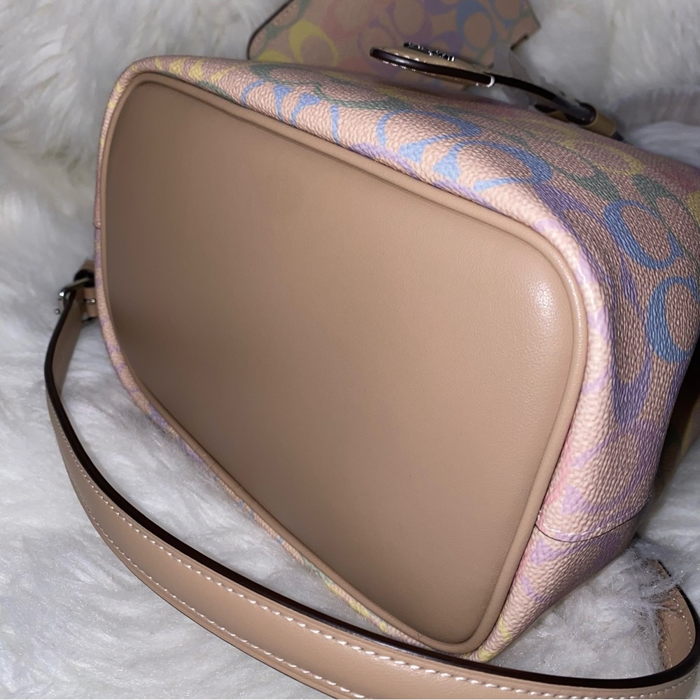 Coach Rowan Bucket Bag In Rainbow Signature Canvas New - Picture 6 of 13